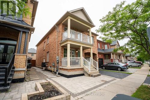 256 GIDDINGS CRESCENT , Milton, Ontario L9T 7A7 2