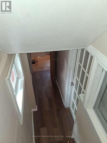 BSMT - 19 BENFRISCO CRESCENT S , Toronto, Ontario M1H 1N2 3