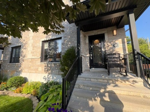 220 Rue De Gallichan — photo 3
