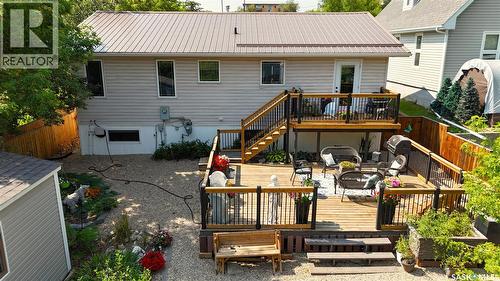 625 7Th Avenue Ne, Swift Current, SK - Outdoor With Deck Patio Veranda With Exterior