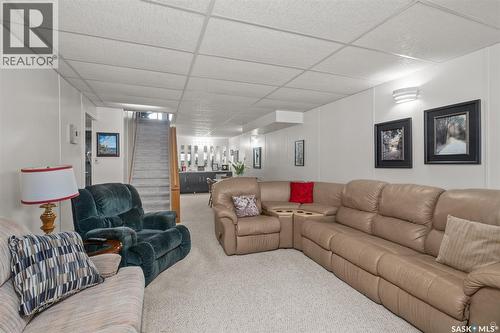 21 Plaxton Place, Prince Albert, SK - Indoor Photo Showing Living Room