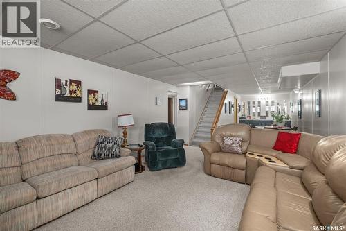 21 Plaxton Place, Prince Albert, SK - Indoor Photo Showing Living Room
