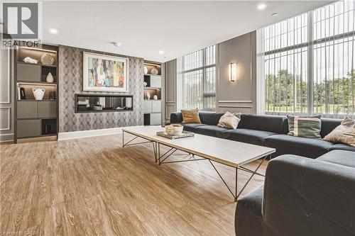 470 E Dundas Street E Unit# 1202, Waterdown, ON - Indoor Photo Showing Living Room