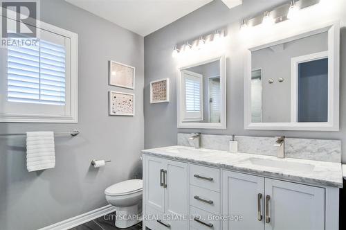 353 Sparrow Circle, Pickering, ON - Indoor Photo Showing Bathroom