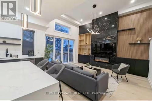 MAIN & UPPER LEVEL - 100 MACDONALD STREET , Toronto, Ontario M8V 1Y4 5