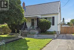 77 FIRST AVENUE St. Thomas, ON N5R 4N6