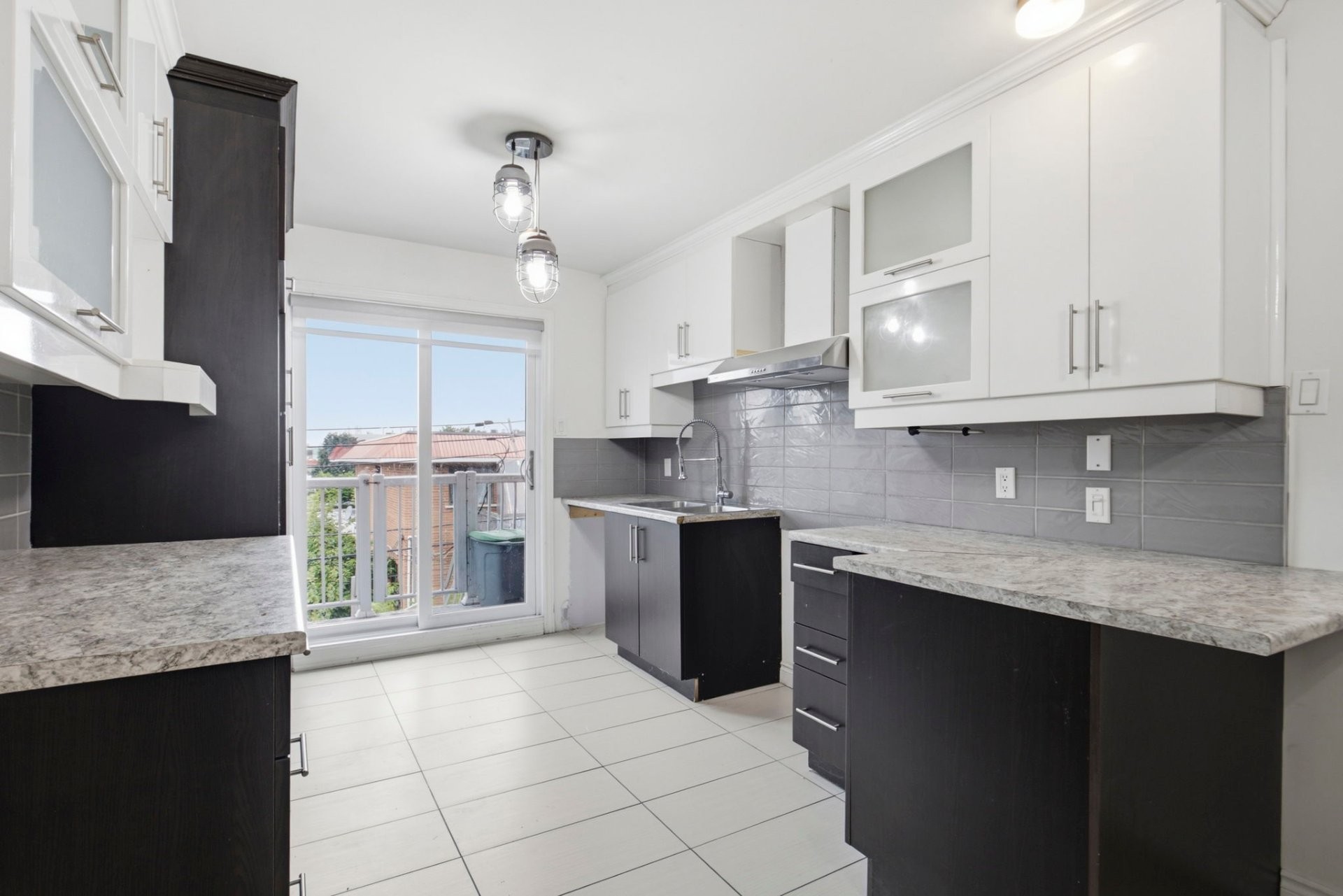 5245 Rue Du Bon Conseil — photo 1