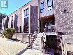 6065 MCLEOD ROAD  Niagara Falls (Arad/Fallsview), ON L2G 0Z7