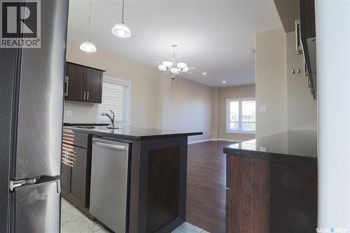 450 Geary Crescent, Saskatoon, SK - Indoor Photo Showing Kitchen
