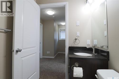 450 Geary Crescent, Saskatoon, SK - Indoor Photo Showing Bathroom