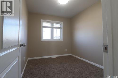 450 Geary Crescent, Saskatoon, SK - Indoor Photo Showing Other Room