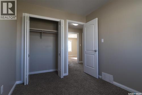 450 Geary Crescent, Saskatoon, SK - Indoor