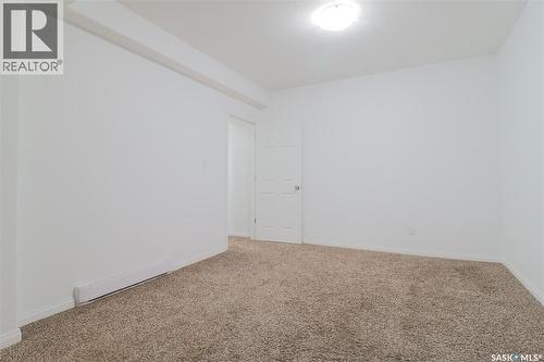 450 Geary Crescent, Saskatoon, SK - Indoor Photo Showing Other Room