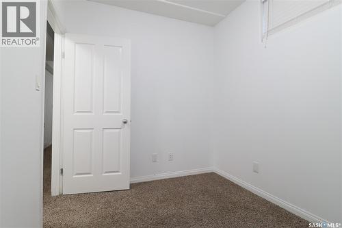 450 Geary Crescent, Saskatoon, SK - Indoor Photo Showing Other Room
