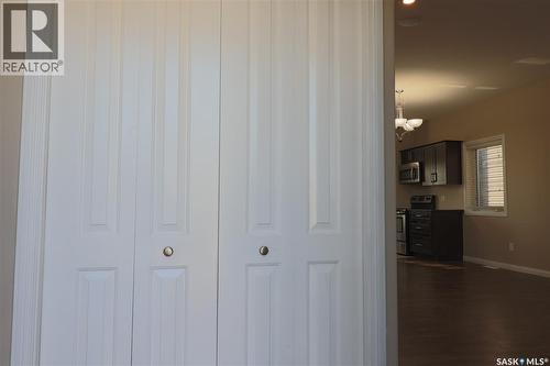 450 Geary Crescent, Saskatoon, SK - Indoor