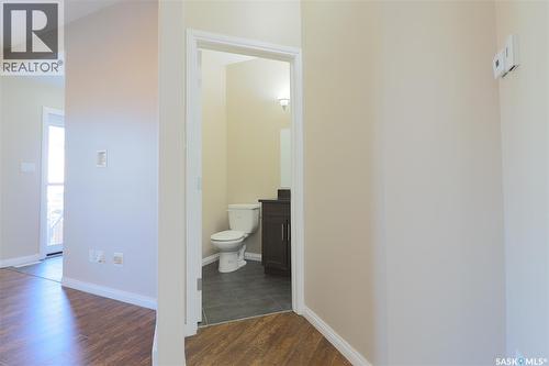 450 Geary Crescent, Saskatoon, SK - Indoor