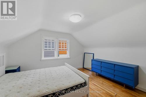 229 Daniel Avenue, Ottawa, ON - Indoor Photo Showing Bedroom