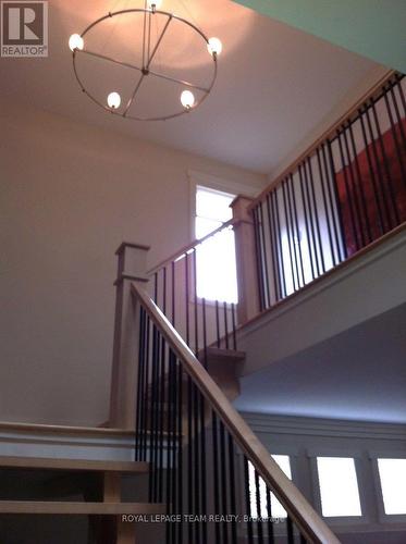 291 Ferndale Avenue, Ottawa, ON - Indoor Photo Showing Other Room