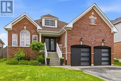 111 LUNNEY CRESCENT  Clarington (Bowmanville), ON L1C 5N9