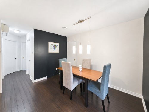 Dining Room - 2-5690 Rue Chevalier, Brossard, QC - Indoor Photo Showing Dining Room