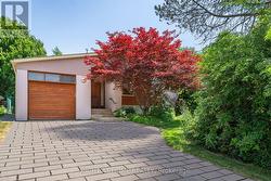 49 TOTTENHAM ROAD  Toronto, ON M3C 2J5