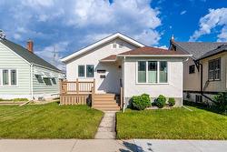 1095 Downing Street  Winnipeg, MB R3G 2E1