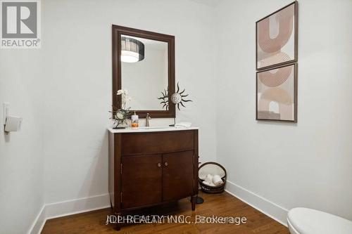 1436 Haig Boulevard, Mississauga, ON - Indoor Photo Showing Bathroom
