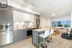 226 - 50 UPPER MALL WAY  Vaughan, ON L4J 0L8