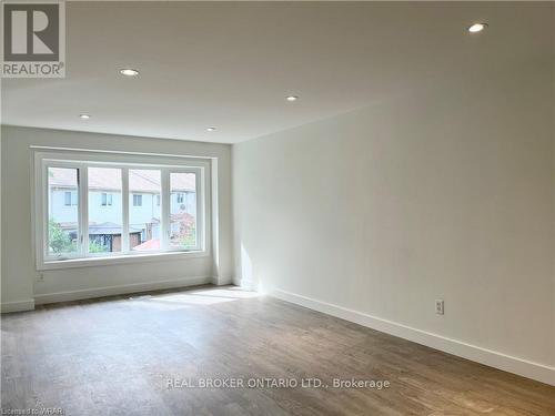 412 Exmoor Street, Waterloo, ON - Indoor Photo Showing Other Room