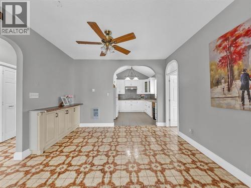 677 Marentette Unit# Upper, Windsor, ON - Indoor Photo Showing Other Room