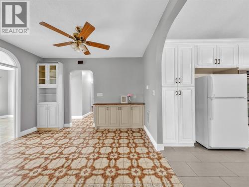 677 Marentette Unit# Upper, Windsor, ON - Indoor