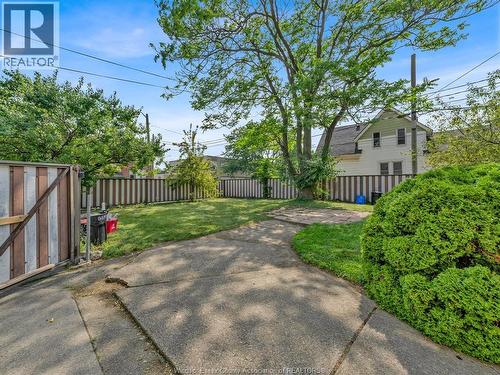 677 Marentette Unit# Upper, Windsor, ON - Outdoor