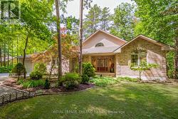 9958 RIVERVIEW ROAD  Lambton Shores (Grand Bend), ON N0M 1T0