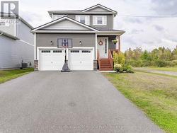 85 DOUGLAS DRIVE  Bracebridge (Macaulay), ON P1L 0L3