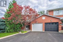 86 CHELSEA CRESCENT  Hamilton, ON L8E 5R8