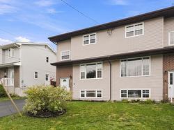 16 Colonna Place  Dartmouth, NS B2X 3J3