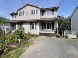 38 Serocco Crescent  Cole Harbour, NS B2W 6G5