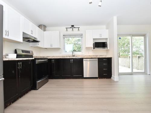 38 Serocco Crescent, Cole Harbour, NS - Indoor Photo Showing Kitchen
