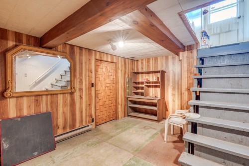 Salle familiale - 560 Rue Hocquart, Laval (Duvernay), QC - Indoor Photo Showing Other Room