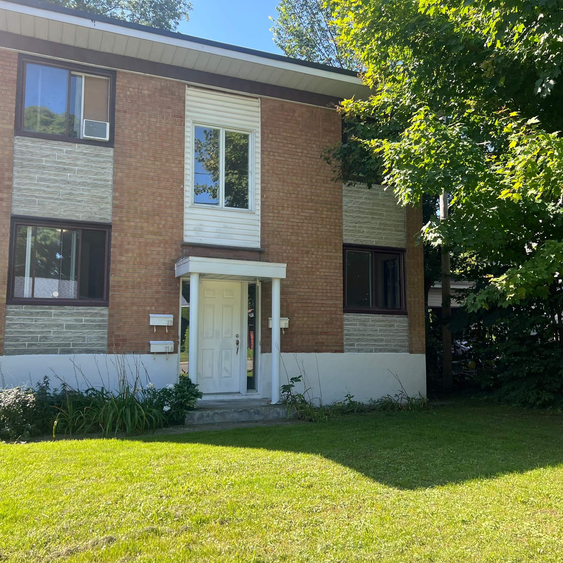 21 Rue Lauberiviere — photo 2