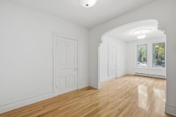 6370 Rue St-Denis  Montréal (Rosemont/La Petite-Patrie), QC H2S 2R7
