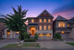 167 Cherryhurst Road  Oakville, ON L6M 0W1