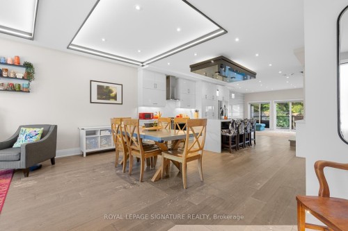 8 Dunkirk Road, Toronto, ON - Indoor Photo Showing Dining Room