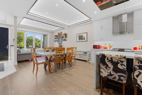 8 Dunkirk Road, Toronto, ON - Indoor Photo Showing Dining Room