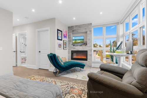 8 Dunkirk Road, Toronto, ON - Indoor Photo Showing Living Room With Fireplace