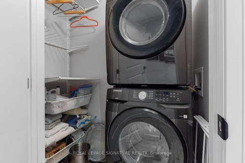 8 Dunkirk Road, Toronto, ON - Indoor Photo Showing Laundry Room