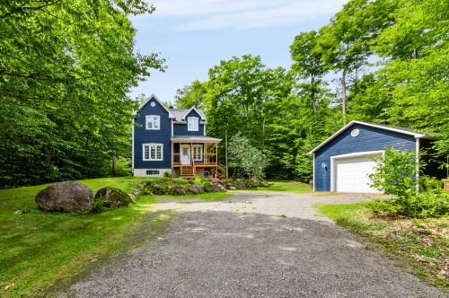 1620 Rue des Tangaras  Prévost, QC J0R 1T0