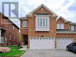 15 MAFFEY CRESCENT  Richmond Hill, ON L4S 0A9