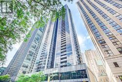 1802 - 28 TED ROGERS WAY  Toronto, ON M4Y 2J4