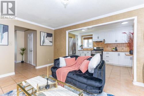 1217 Gloucester Square, Pickering, ON - Indoor